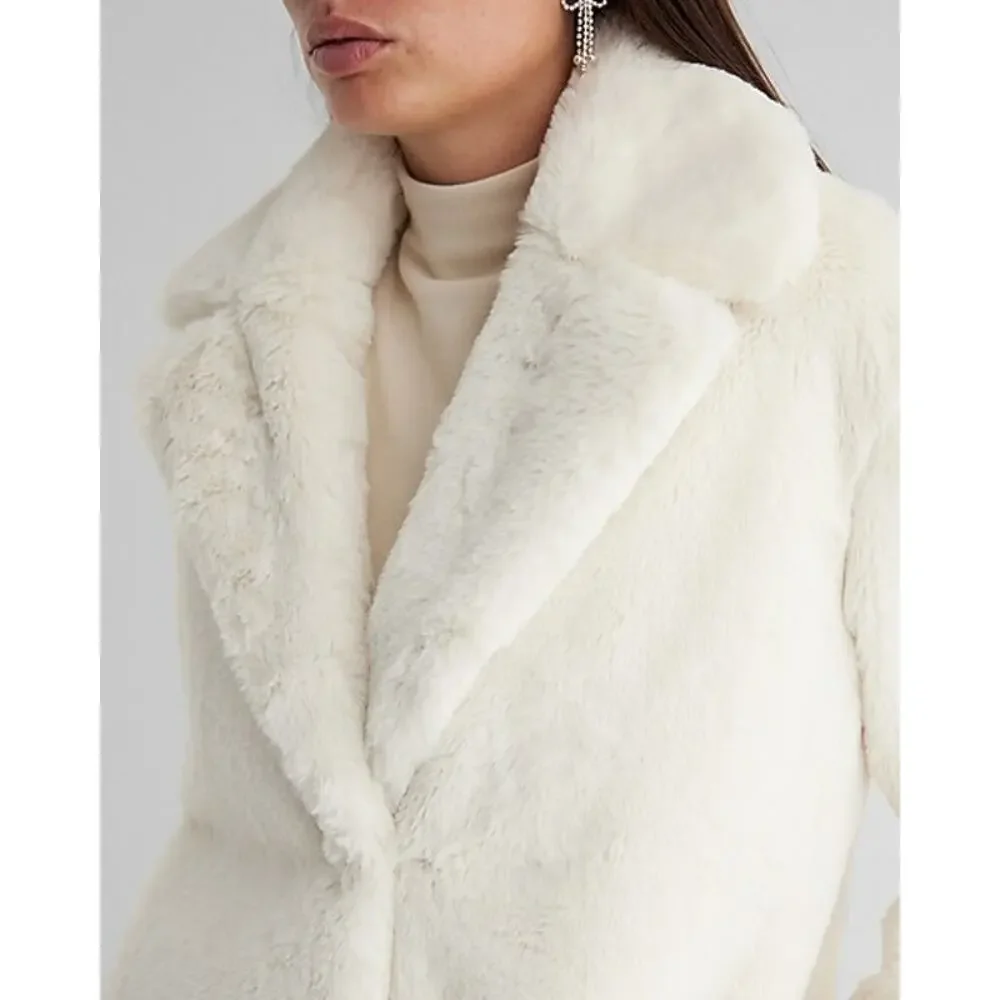 EXPRESS Ivory Faux Fur Coat Plush Mid Length Jacket Size M - Picture 9 of 9